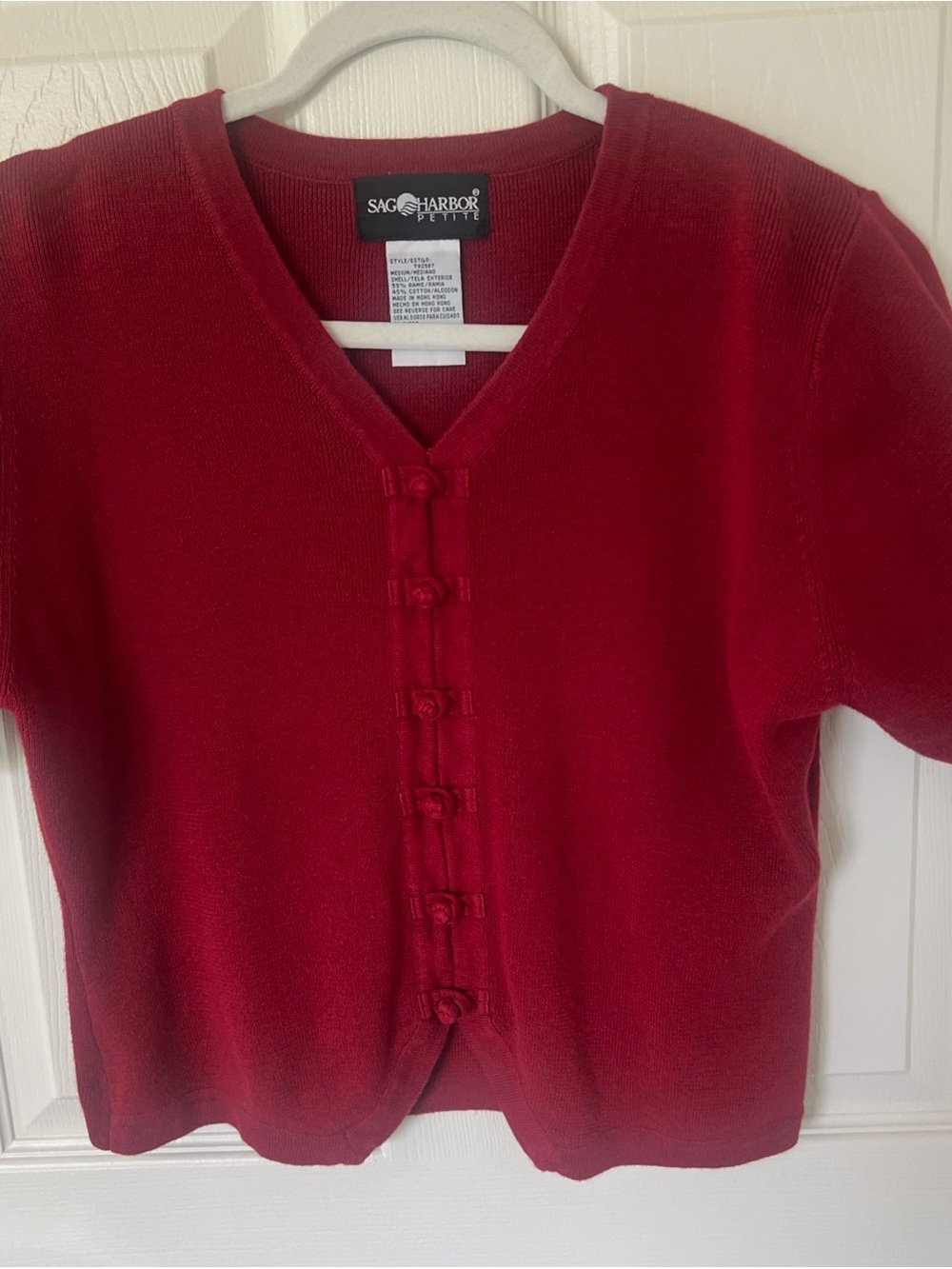 Sag Harbor Cranberry Red Short-Sleeve V-Neck Sweater Women’s Size Small